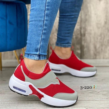 Closed  Toe Casual Shoe For Women